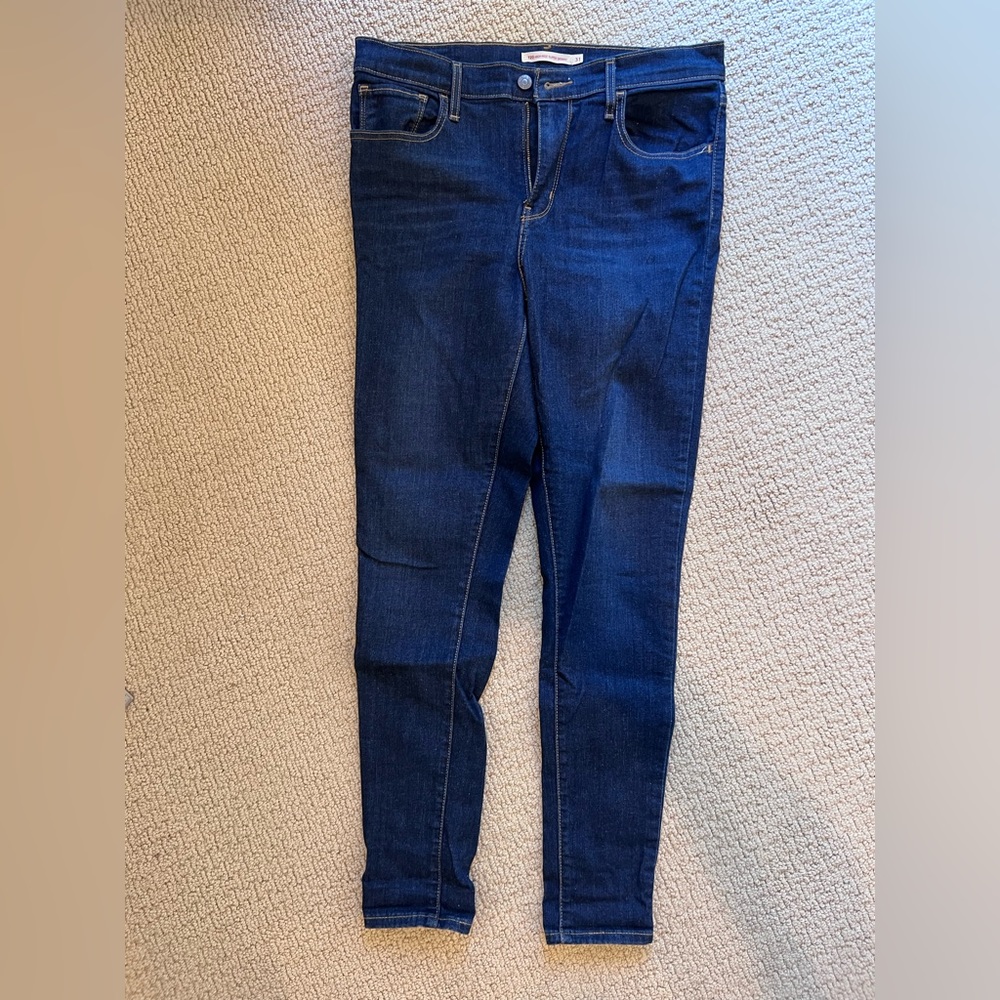Levi’s 720 High Rise Super Skinny